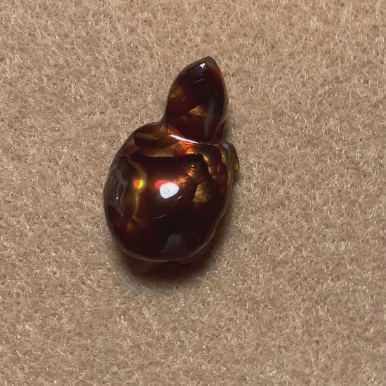 Aguascalientes Fire Agate Creature Carving Charm Specimen MXM007 Product Video