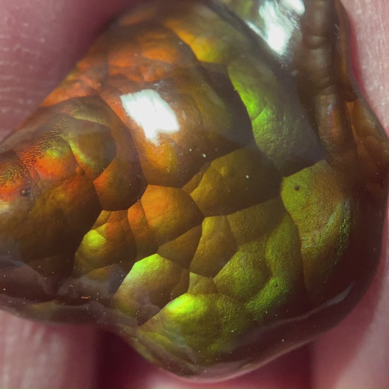 Fire Agate Gemstone Deer Creek Arizona 16.2 Carats DCG059 Product Video Two